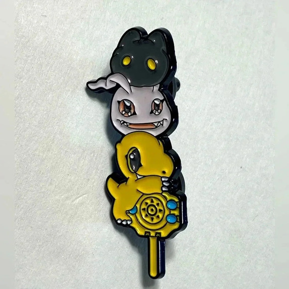 Accessories - Digimon - The Crest of Courage w/ Botamon, Koromon & Agumon ❤️🔥🦖